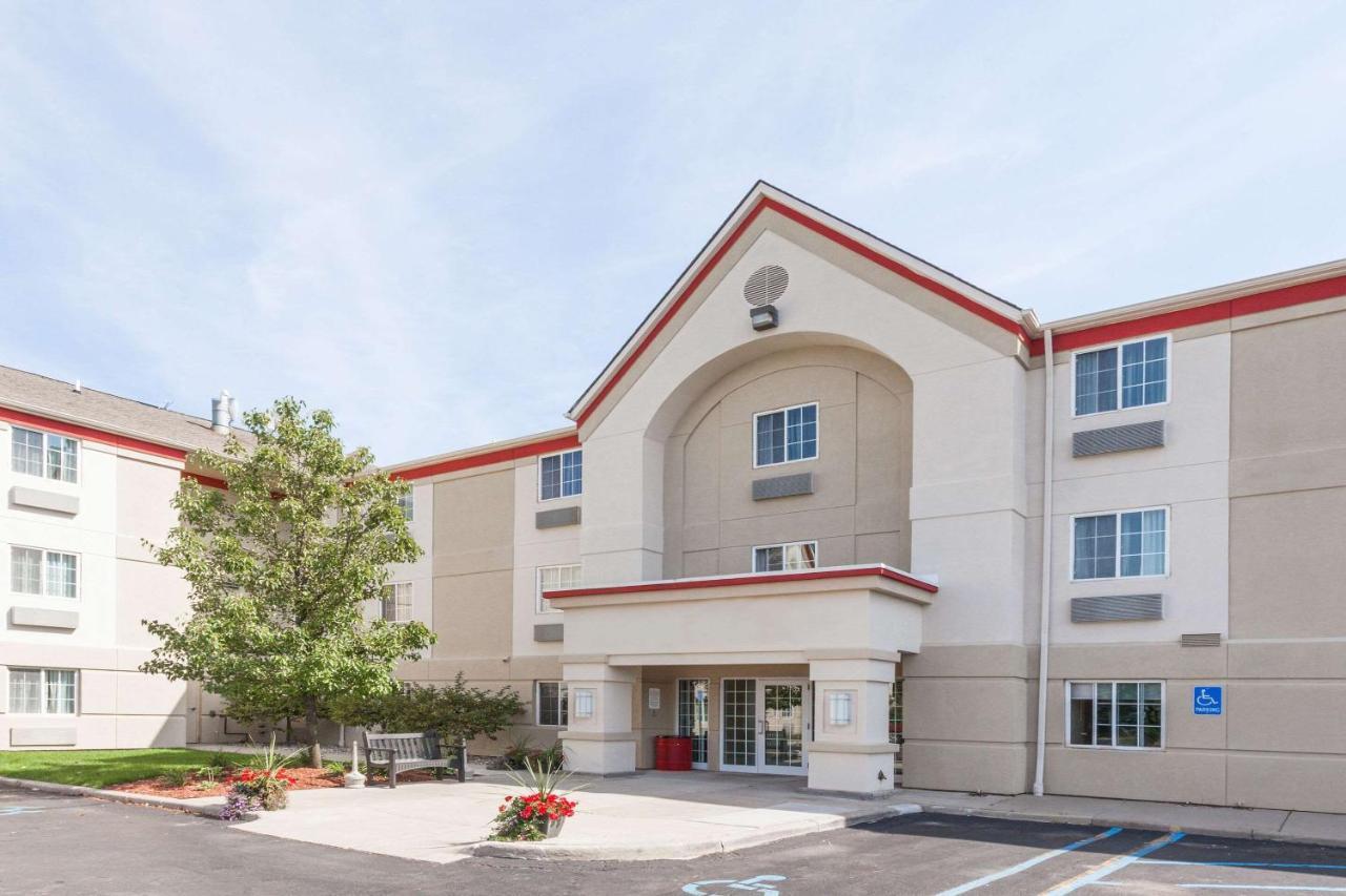 Mainstay Suites Detroit Auburn Hills Esterno foto