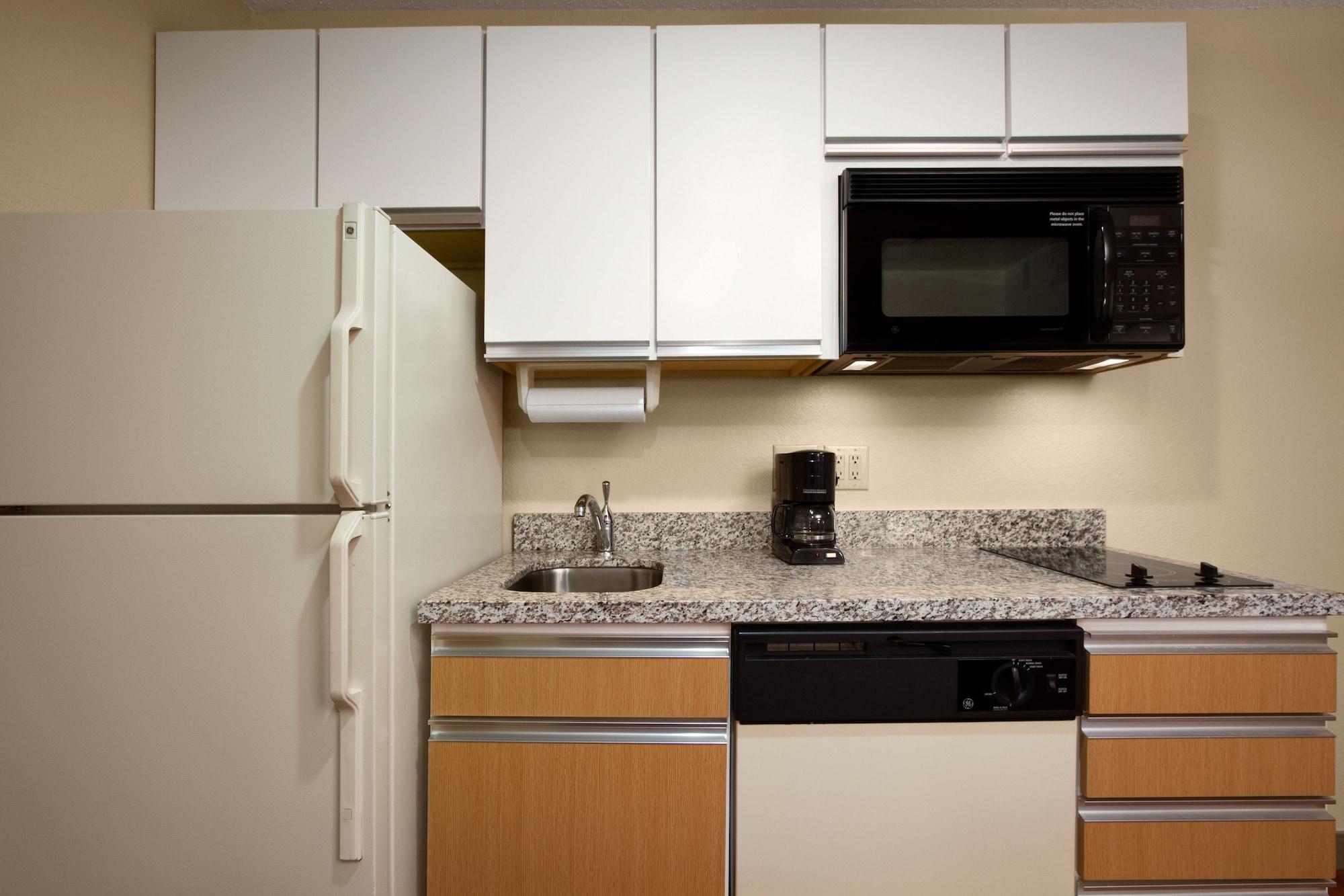 Mainstay Suites Detroit Auburn Hills Esterno foto