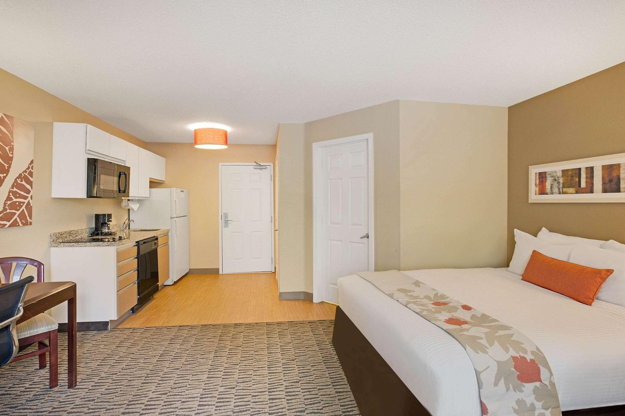 Mainstay Suites Detroit Auburn Hills Esterno foto