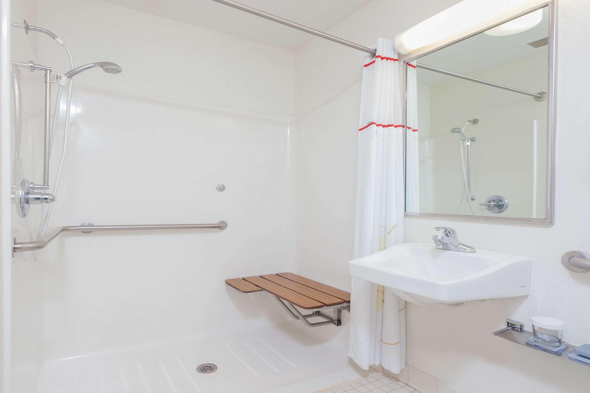 Mainstay Suites Detroit Auburn Hills Esterno foto