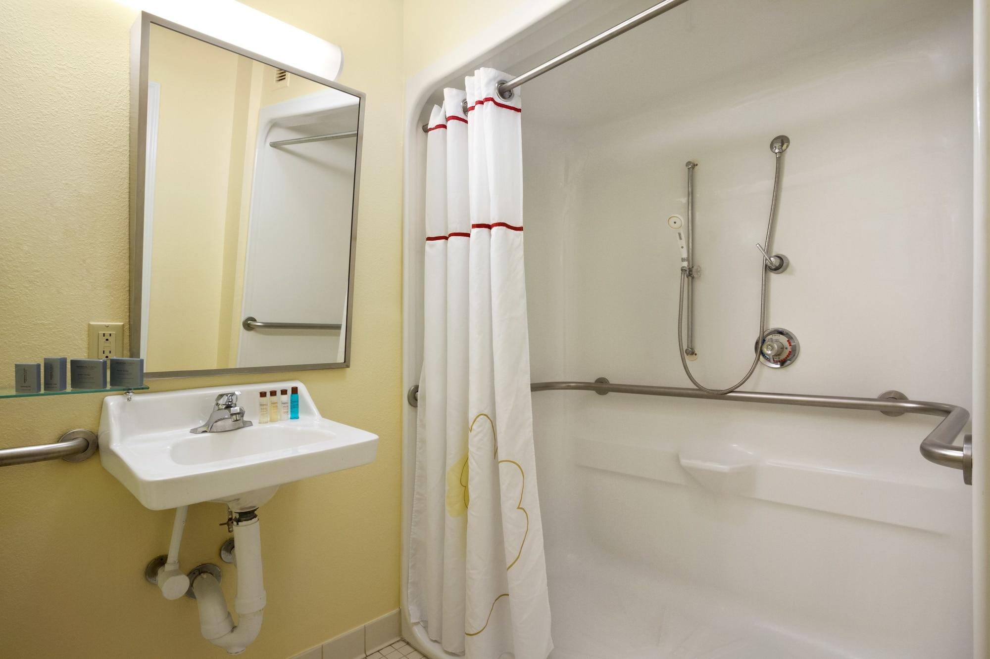 Mainstay Suites Detroit Auburn Hills Esterno foto