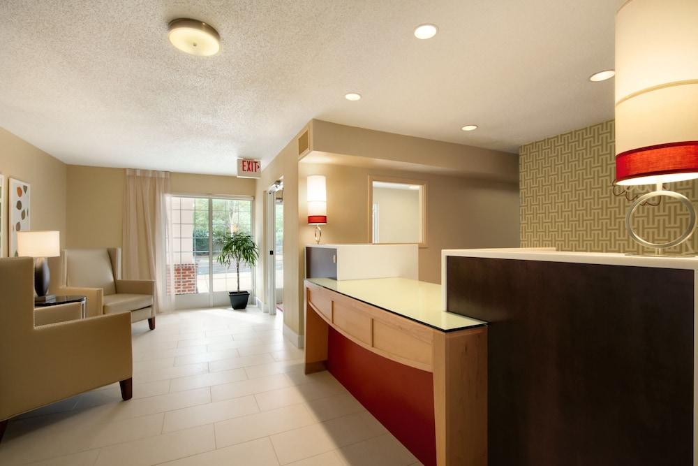 Mainstay Suites Detroit Auburn Hills Esterno foto