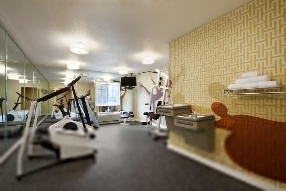 Mainstay Suites Detroit Auburn Hills Esterno foto